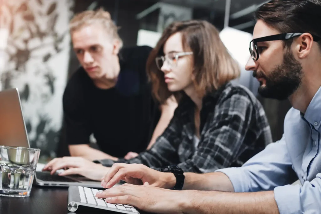 SEO Tips for Migrating from React/Node to WordPress (Headless or Monolithic)